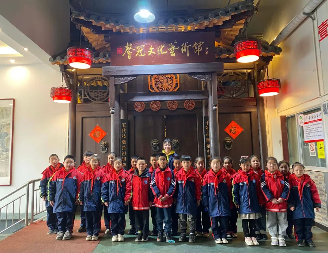 科普教育，薪火相傳